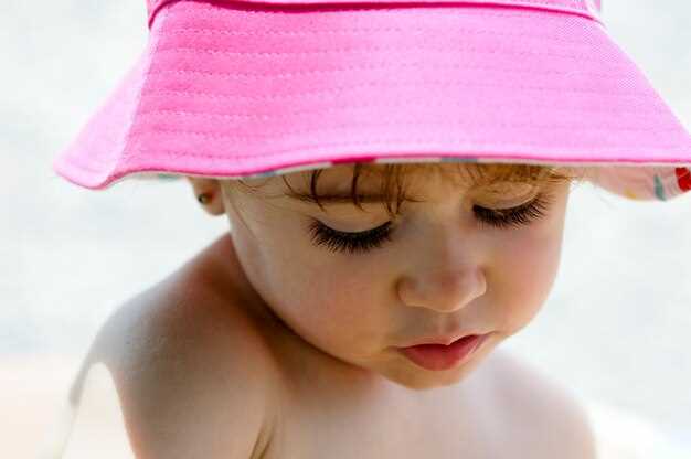 Причины гноения глазок у новорожденных